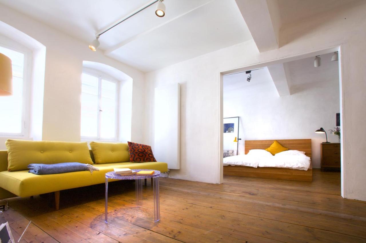 Boutique-Ferienwohnung Im Alten Weinhaus Moser Grünstadt Εξωτερικό φωτογραφία