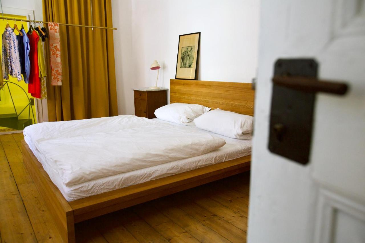 Boutique-Ferienwohnung Im Alten Weinhaus Moser Grünstadt Εξωτερικό φωτογραφία