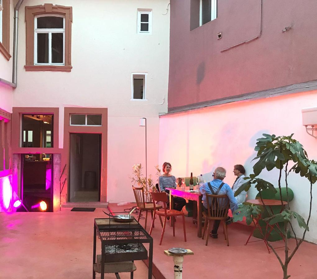 Boutique-Ferienwohnung Im Alten Weinhaus Moser Grünstadt Εξωτερικό φωτογραφία